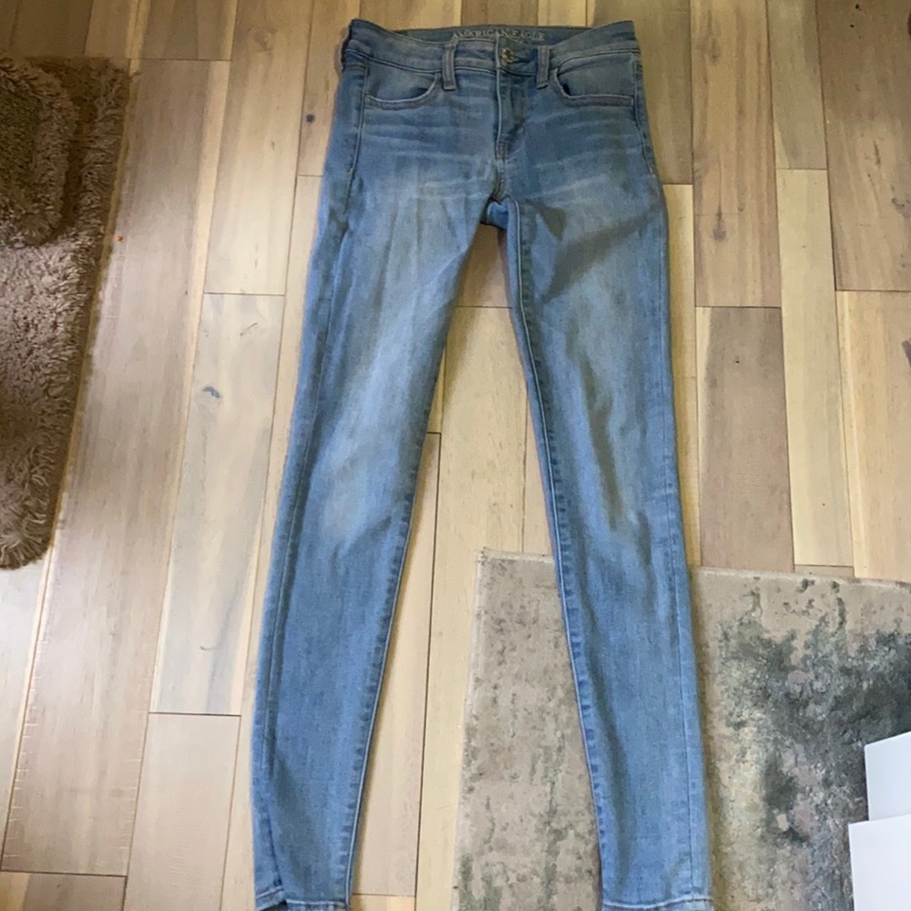 American Eagle skinny jeans